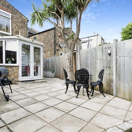 Your Chic 3Br Home Comfort And Style In Londra Esterno foto
