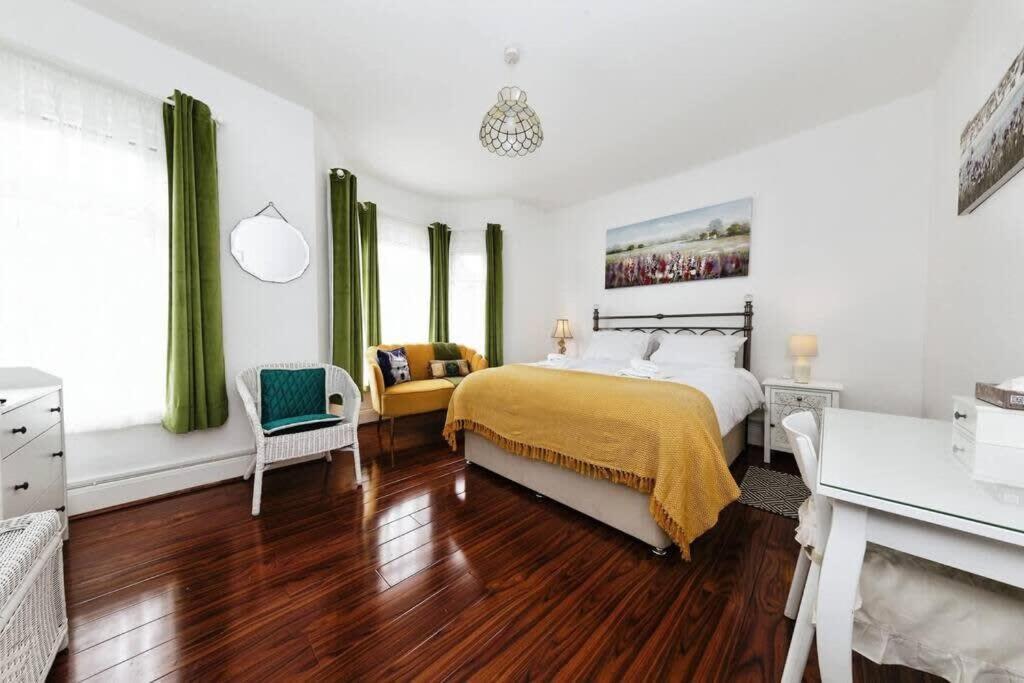 Your Chic 3Br Home Comfort And Style In Londra Esterno foto